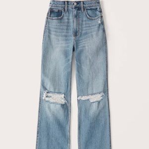 Abercrombie 90s ultra high rise relaxed jeans NWT